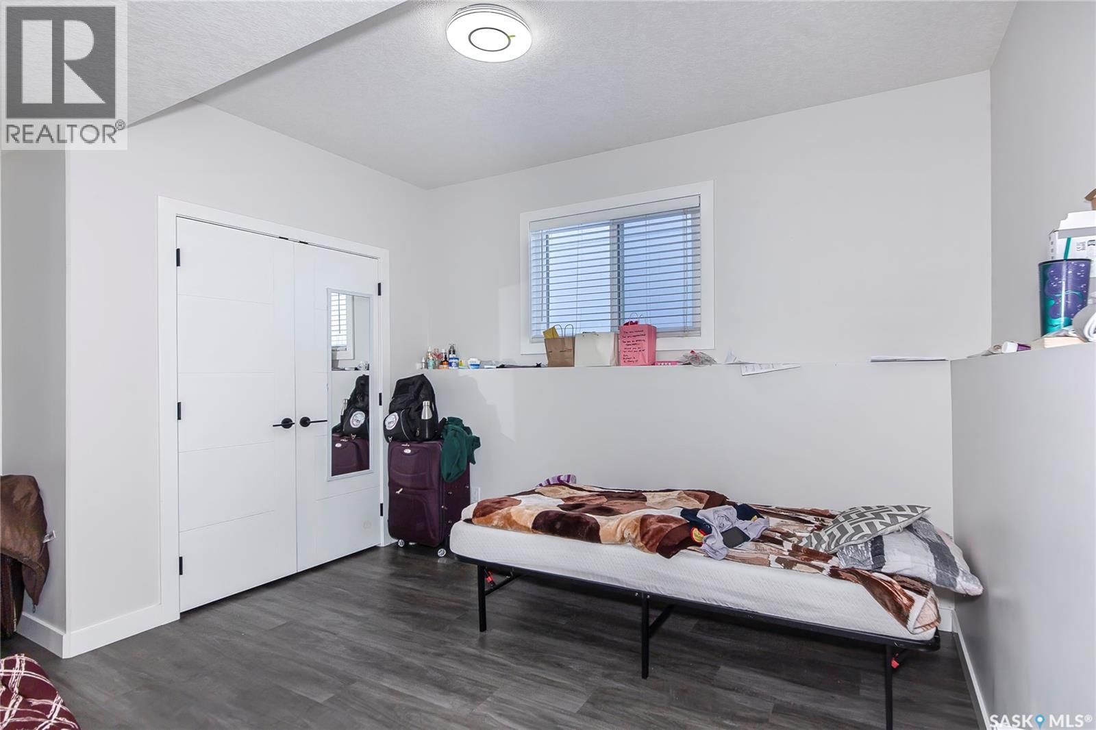 123 MCARTHUR LANE Image 45