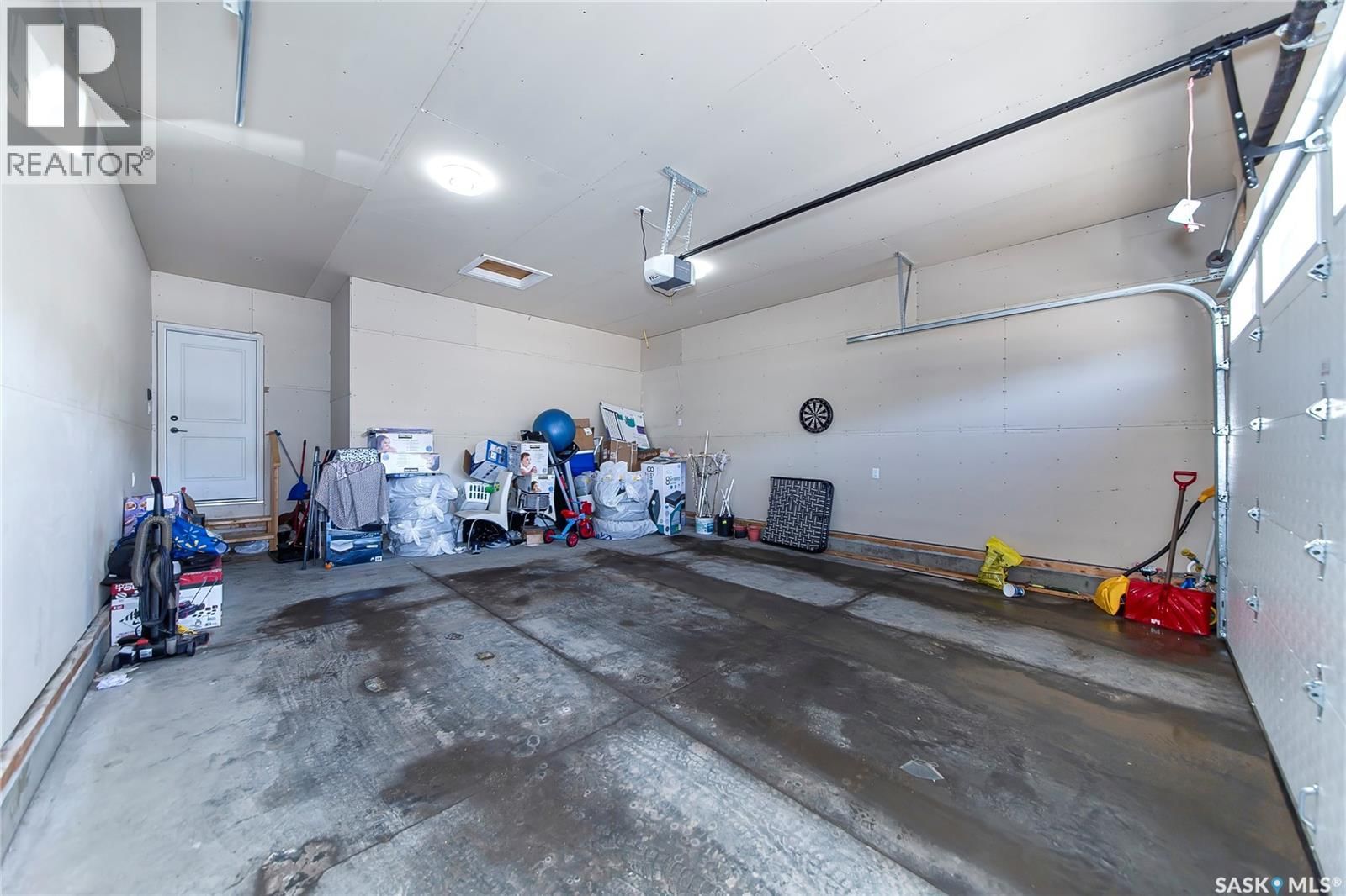 123 MCARTHUR LANE Image 46