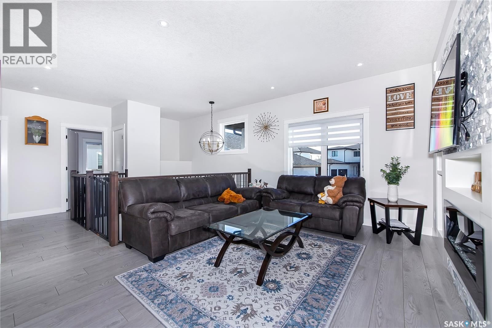 123 MCARTHUR LANE Image 6