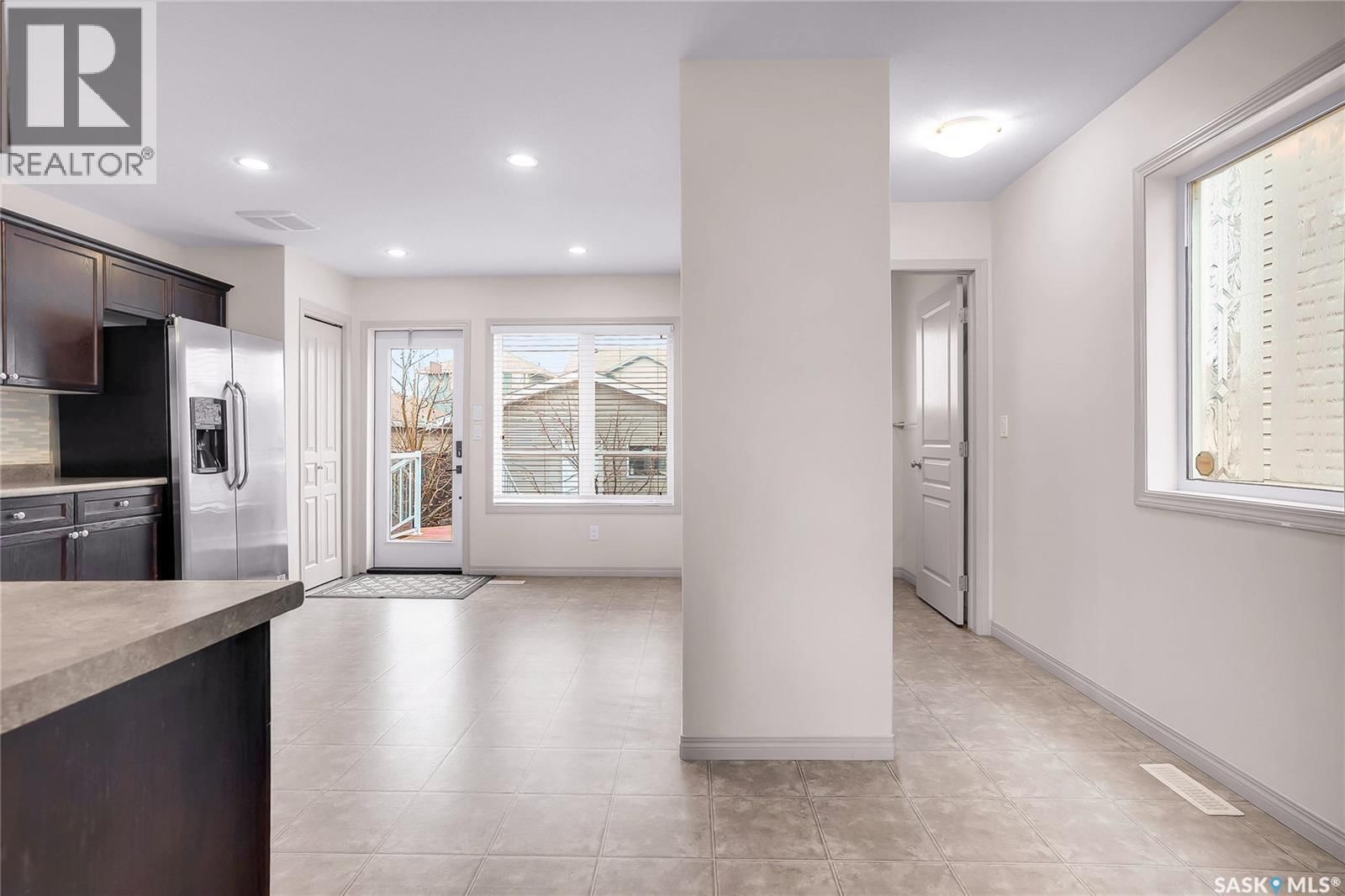 370 CORNISH ROAD Image 12