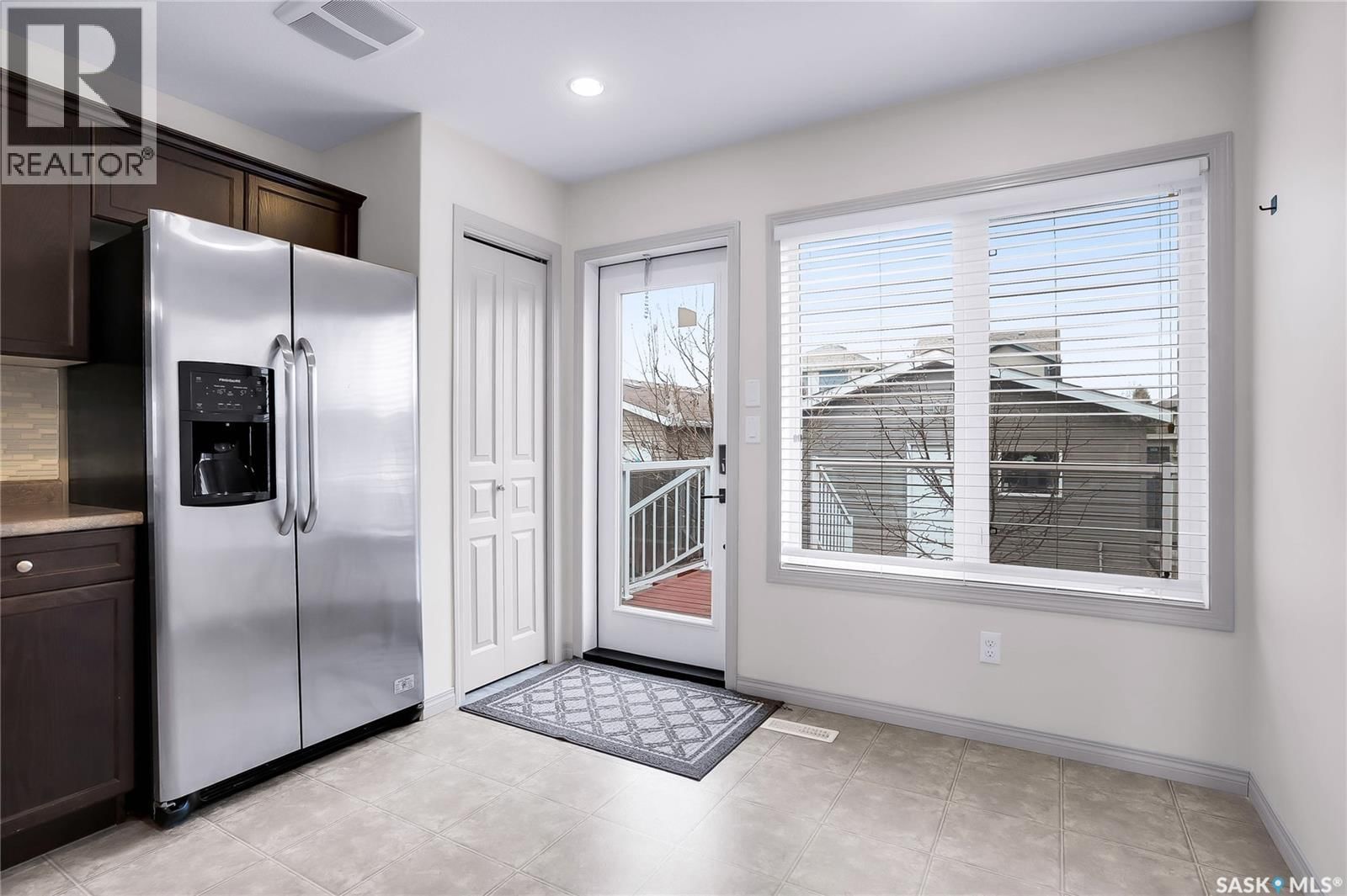 370 CORNISH ROAD Image 17