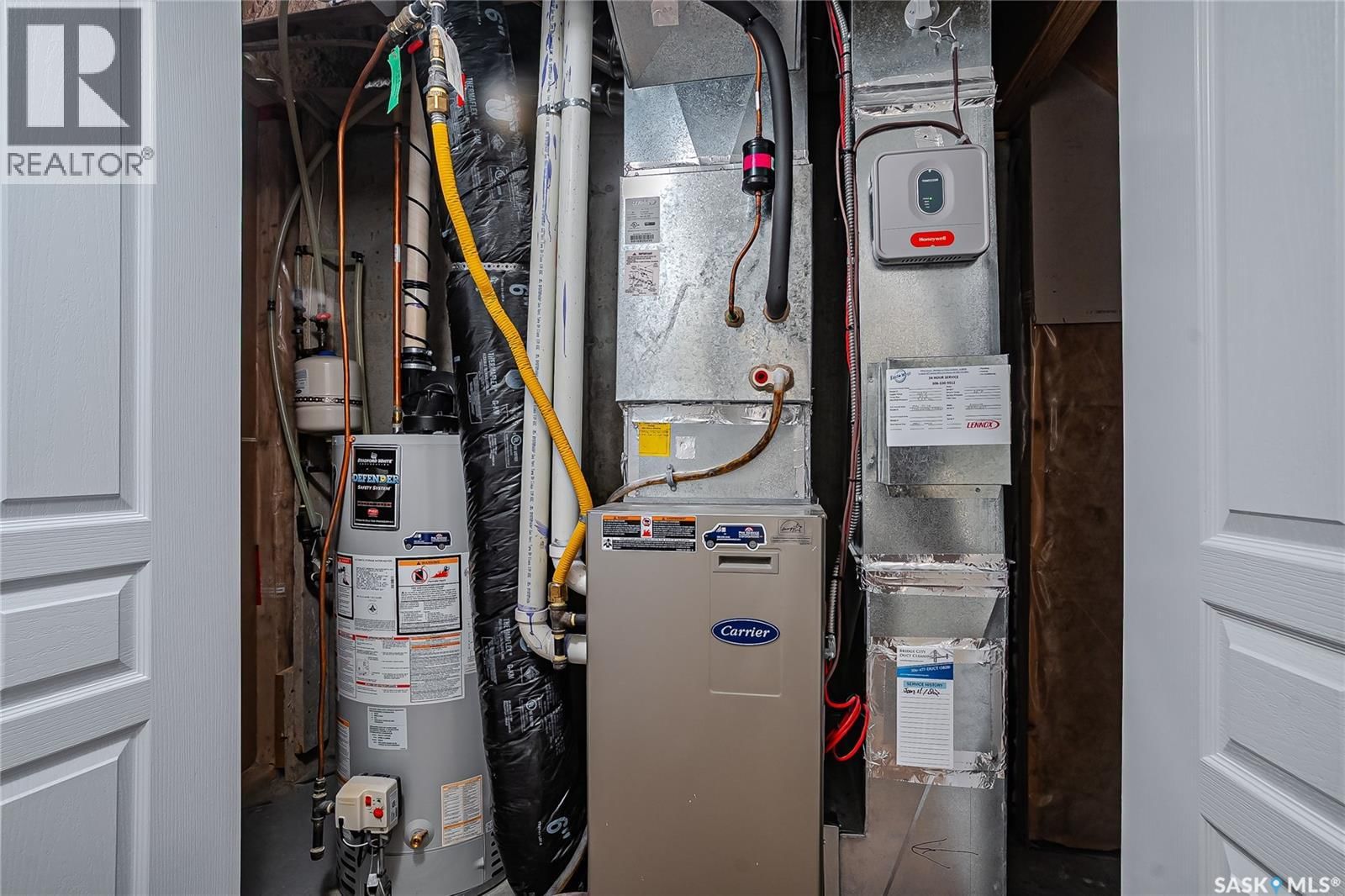 370 CORNISH ROAD Image 40