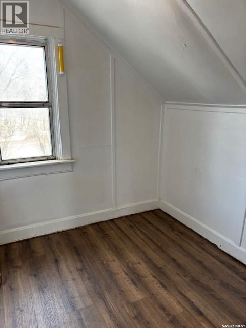 327 4TH AVENUE Image 19