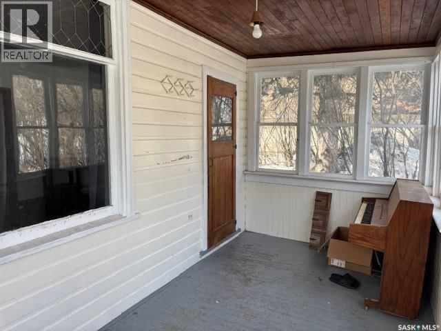 327 4TH AVENUE Image 3