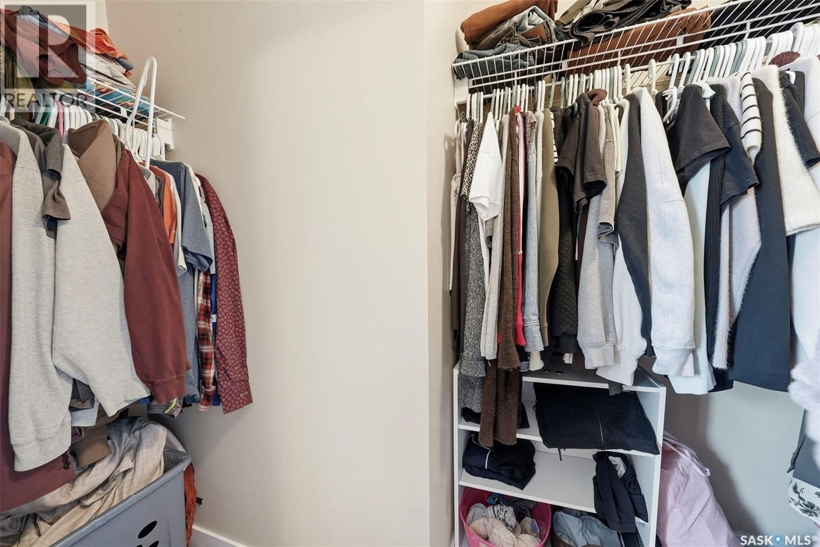 904 P AVENUE Image 19