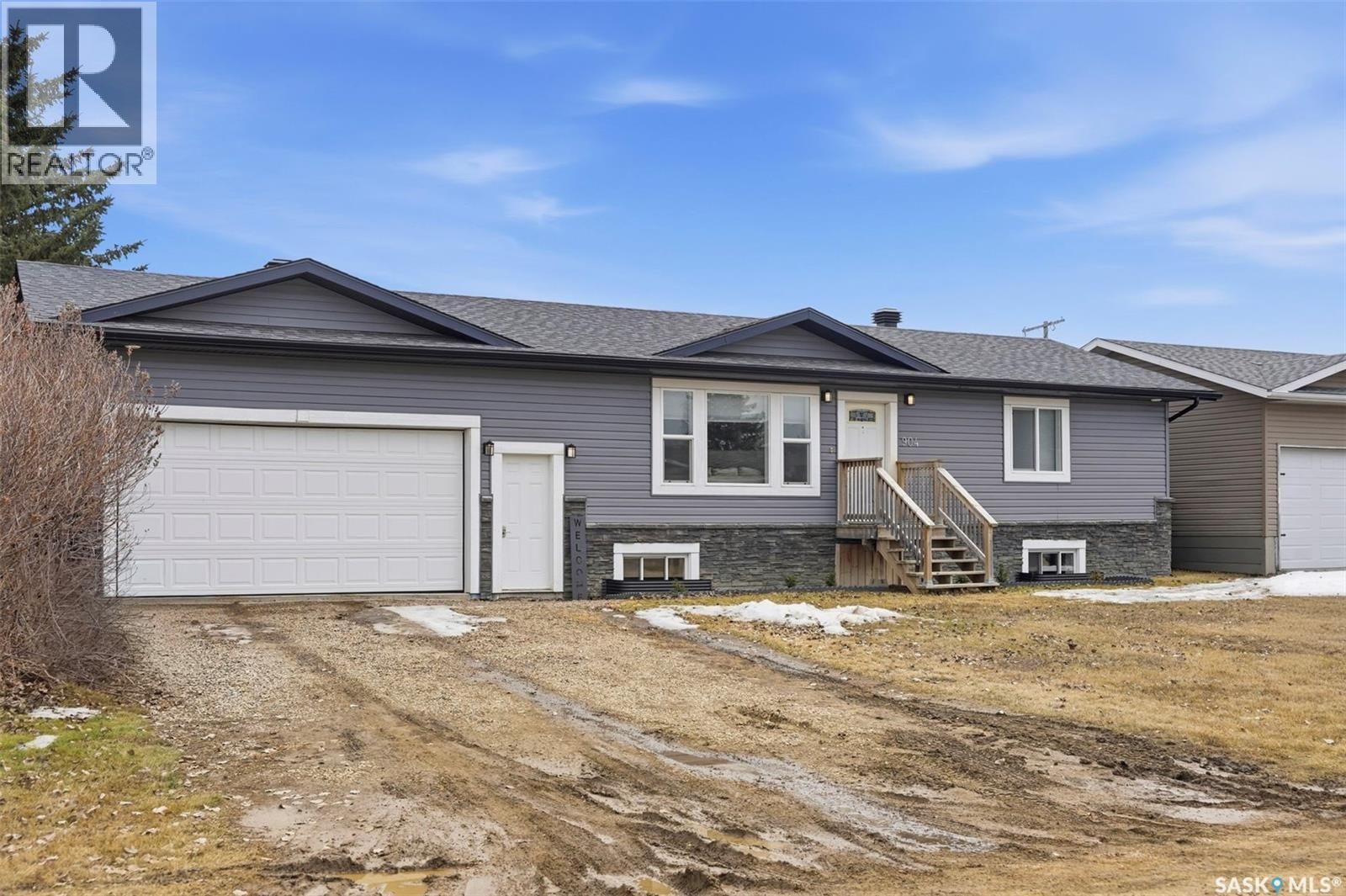 904 P AVENUE Image 2