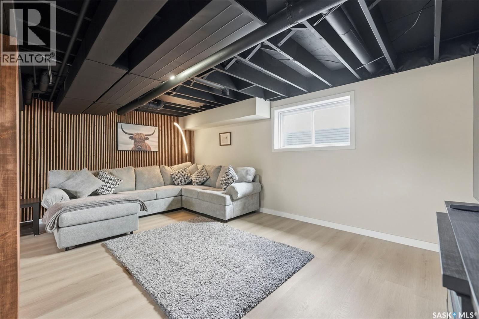 904 P AVENUE Image 25