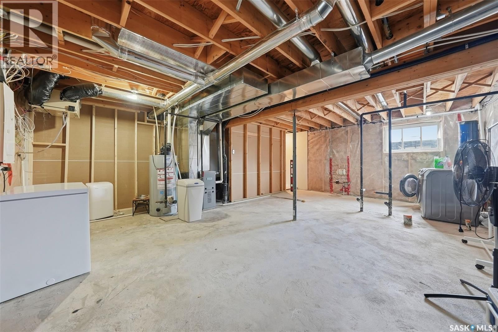 904 P AVENUE Image 29