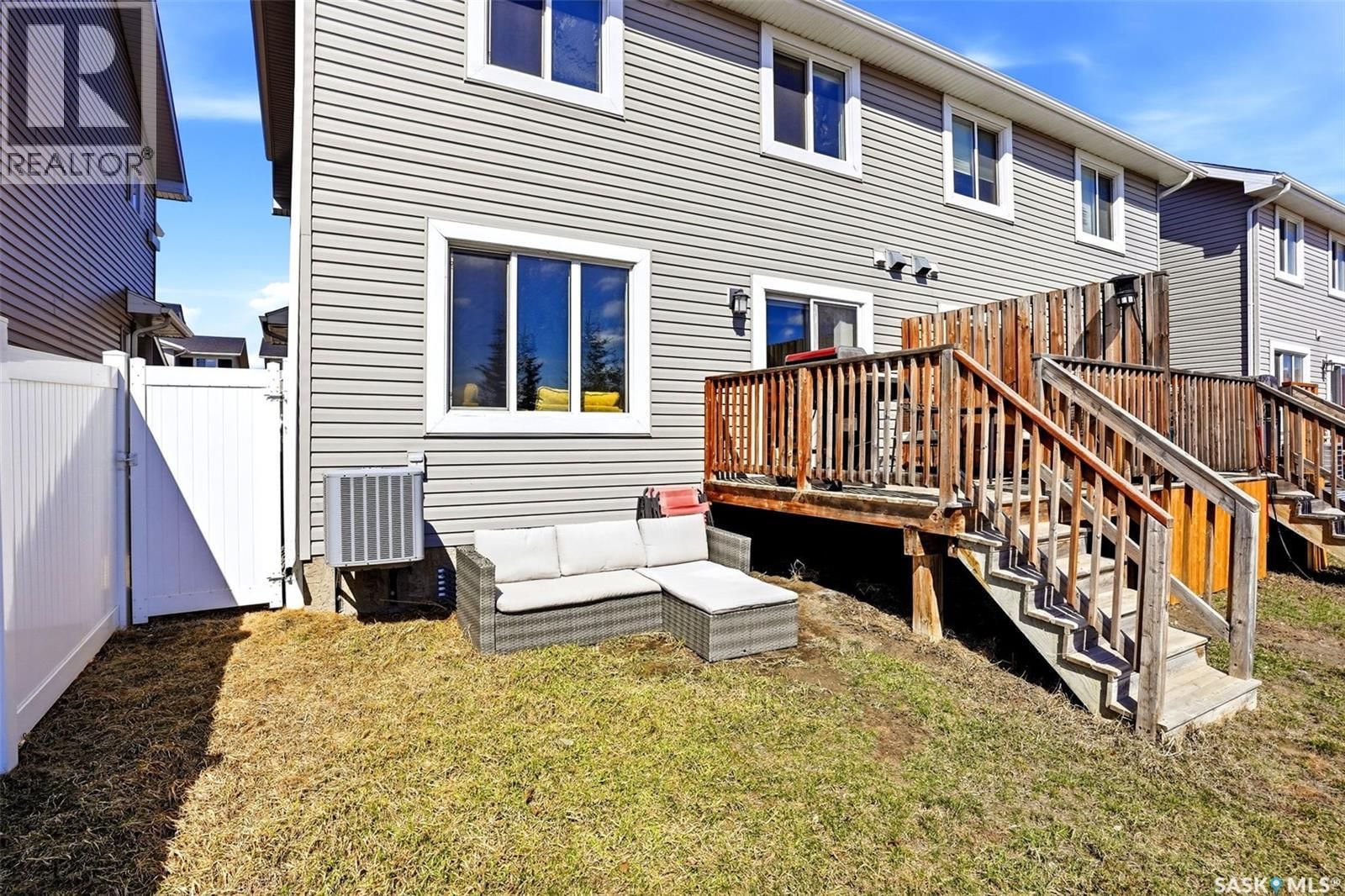 3137 MAZURAK CRESCENT Image 44