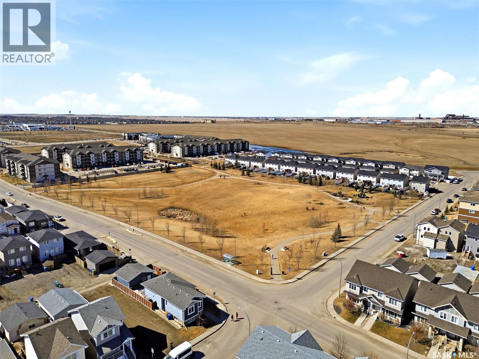 3137 MAZURAK CRESCENT Image 55