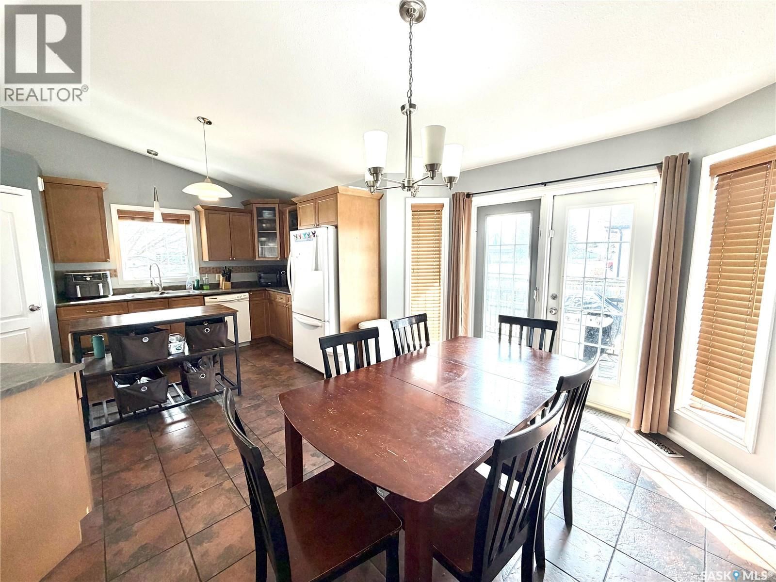 401 38TH STREET Image 11