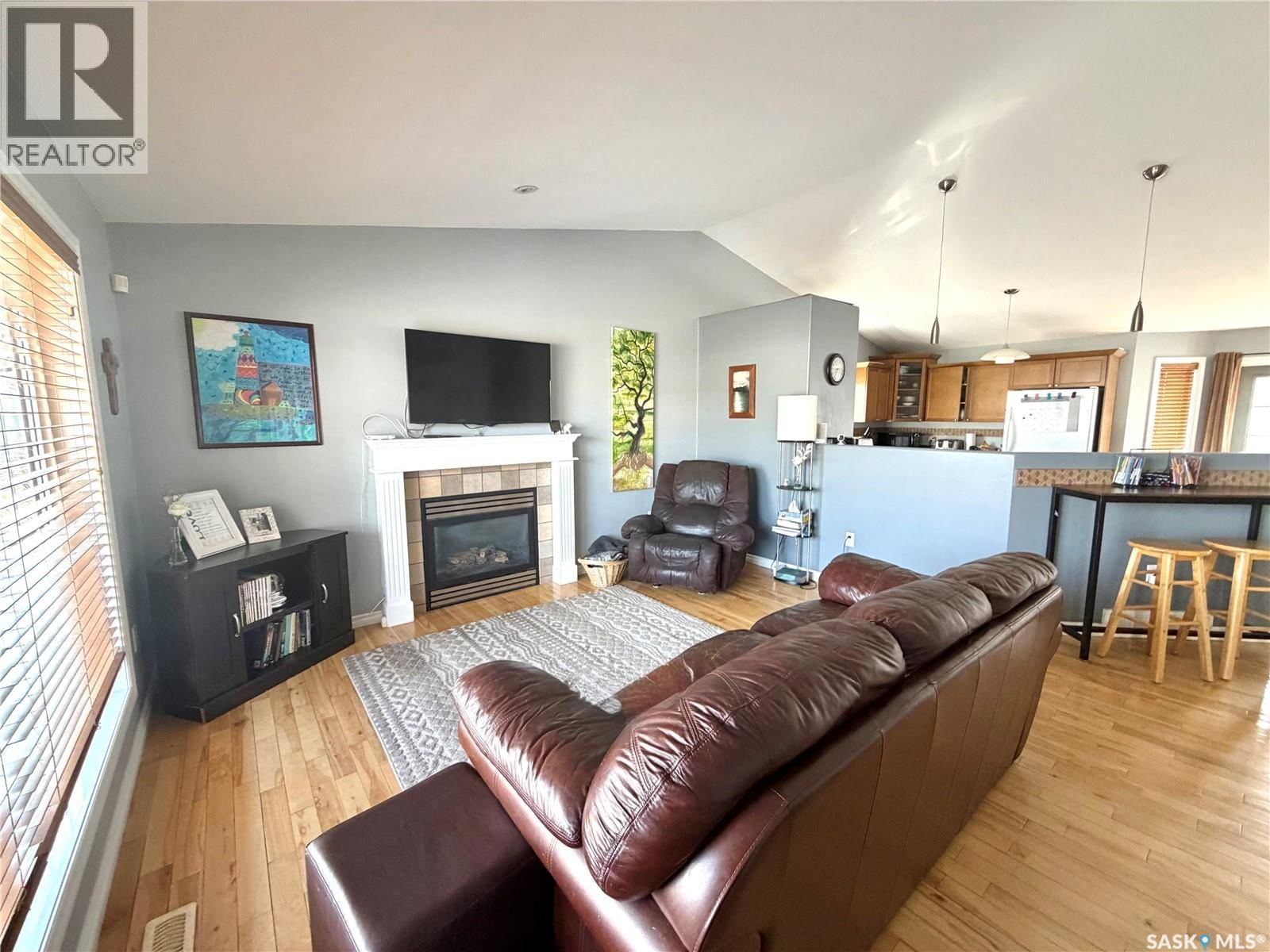 401 38TH STREET Image 4