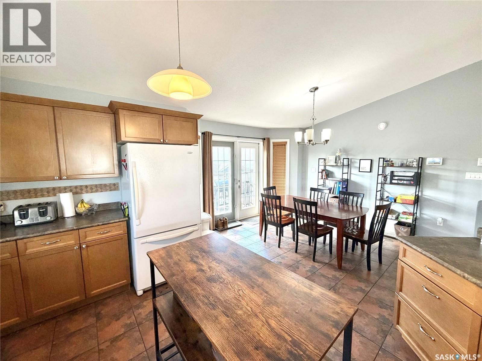 401 38TH STREET Image 6