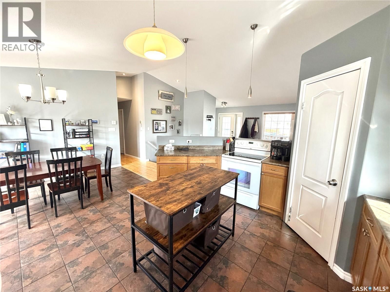 401 38TH STREET Image 7