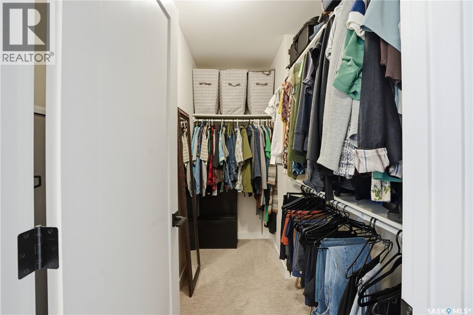 114 KEITH WAY Image 29