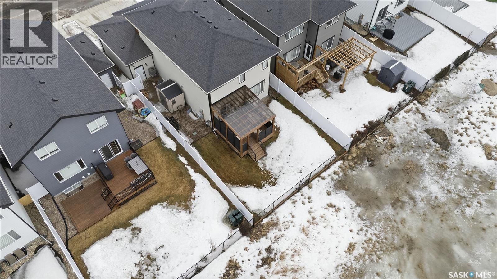 114 KEITH WAY Image 60