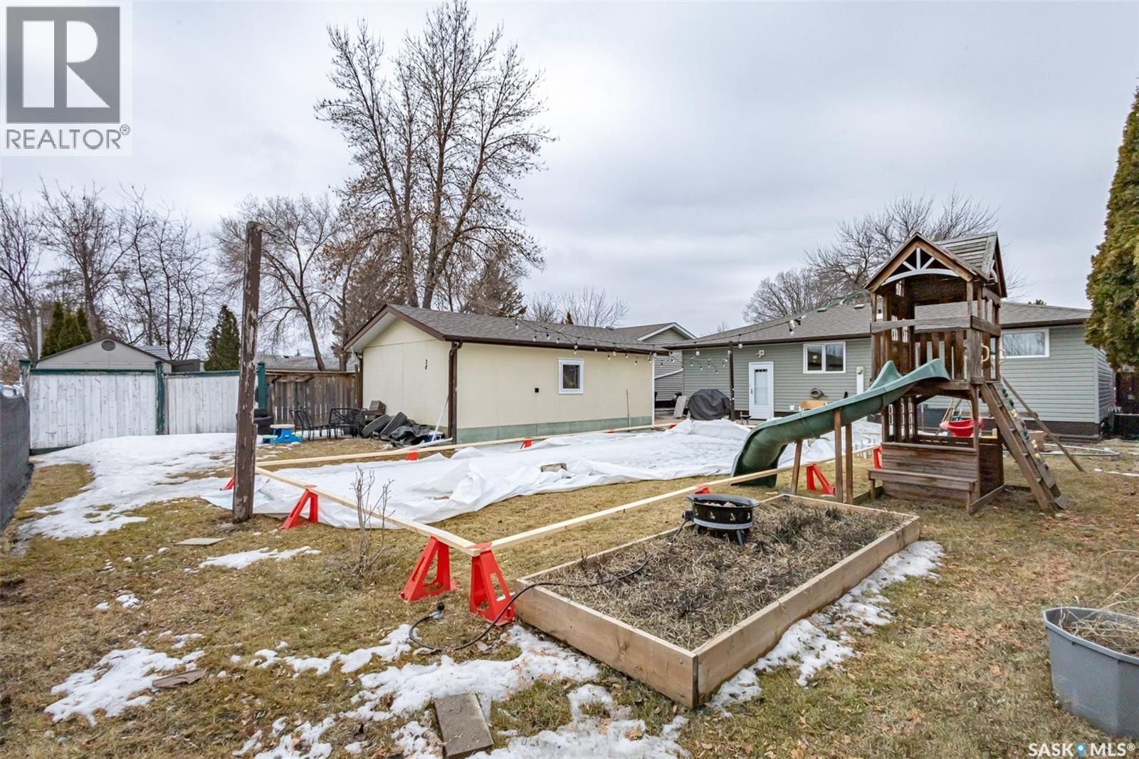 38 MORRIS DRIVE Image 35