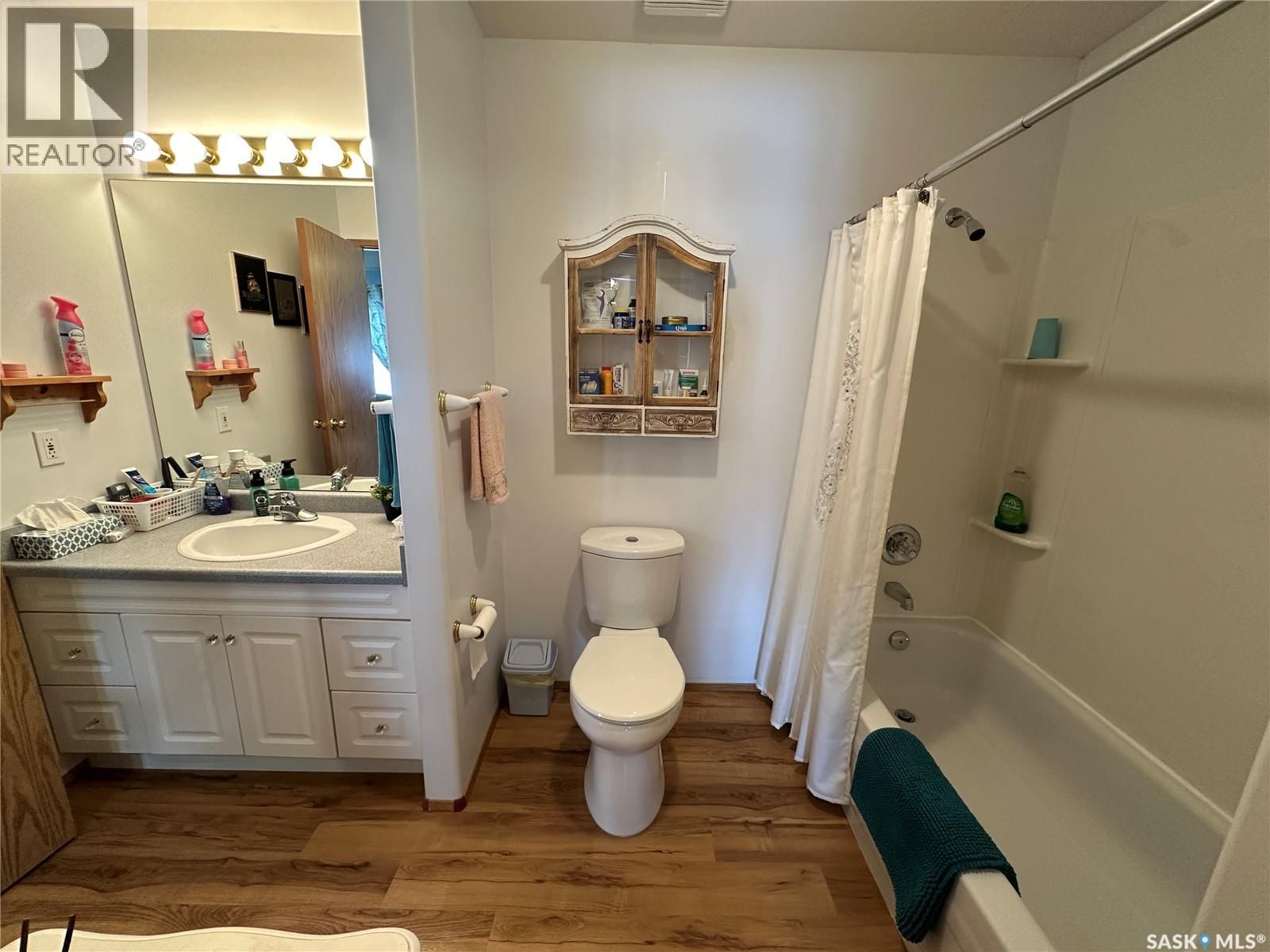 2011 A 96TH Image 17