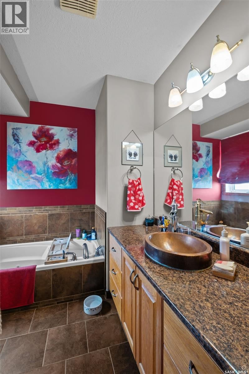 43 MCKNIGHT DRIVE Image 12