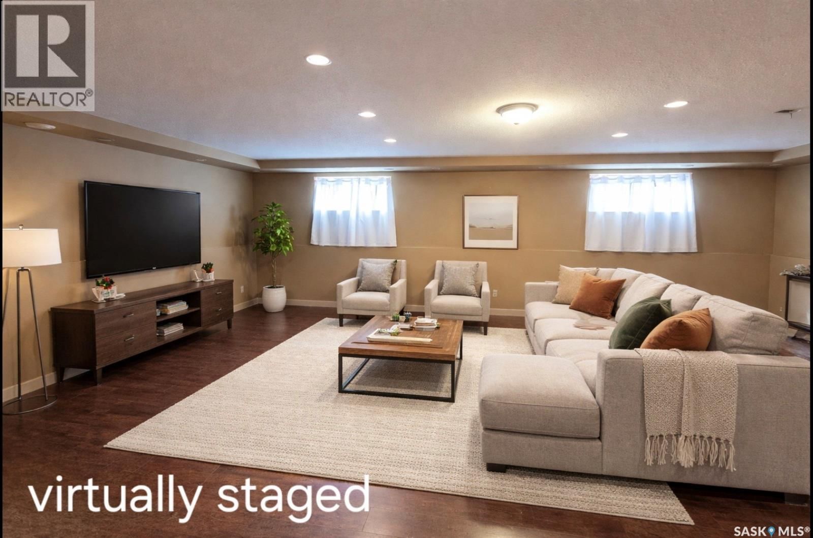 214 5TH STREET Image 30