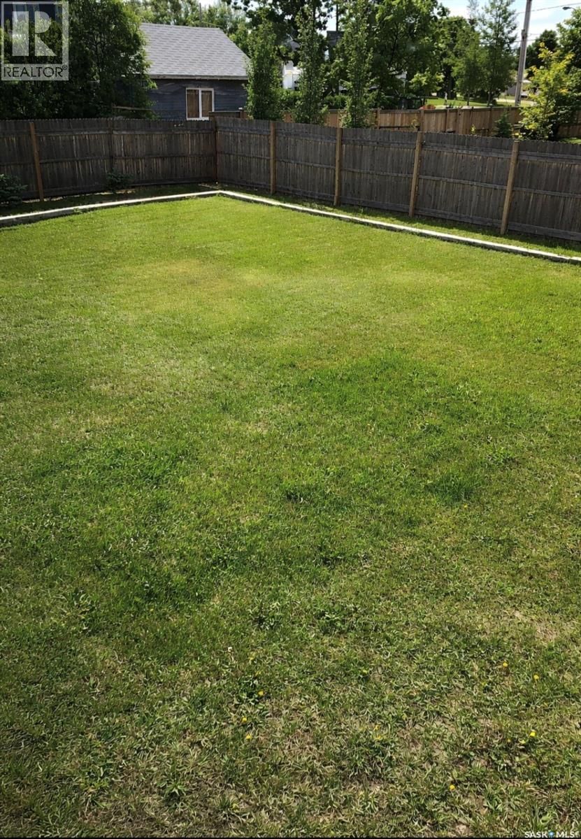 214 5TH STREET Image 41