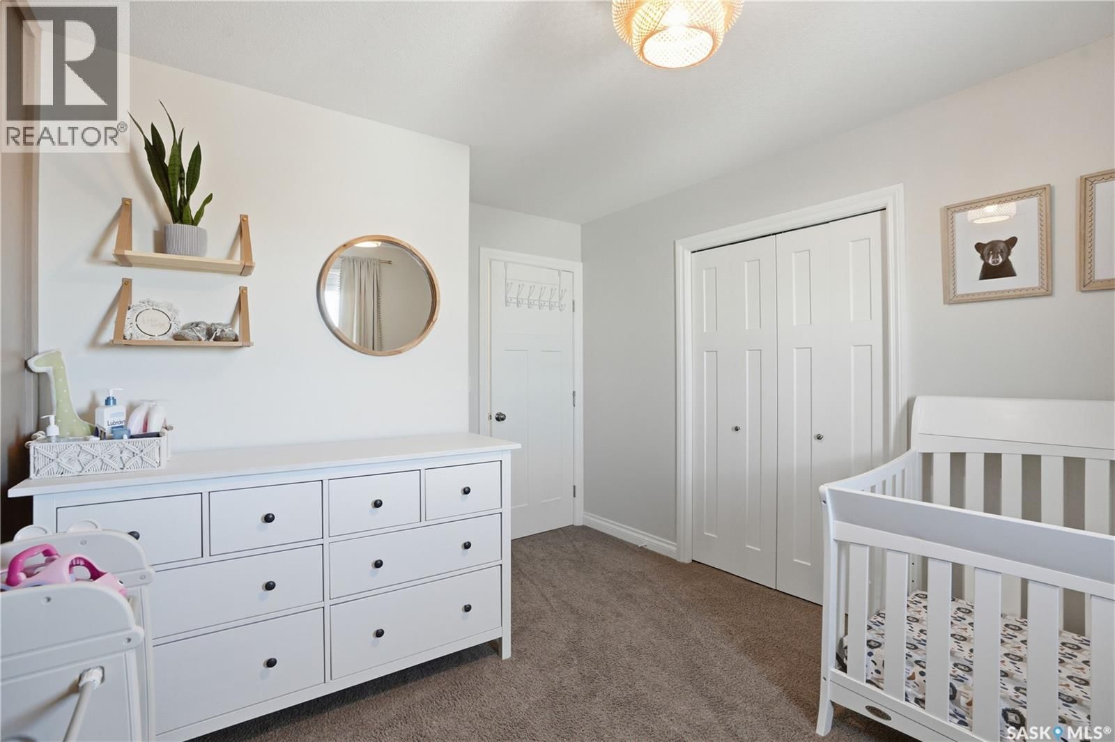 259 HENICK CRESCENT Image 25