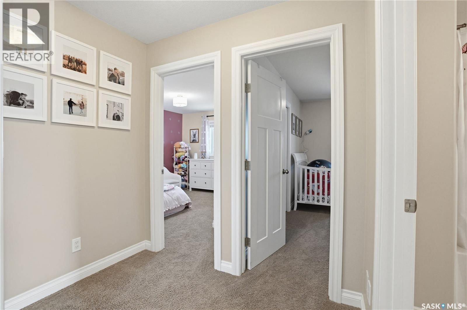 259 HENICK CRESCENT Image 29