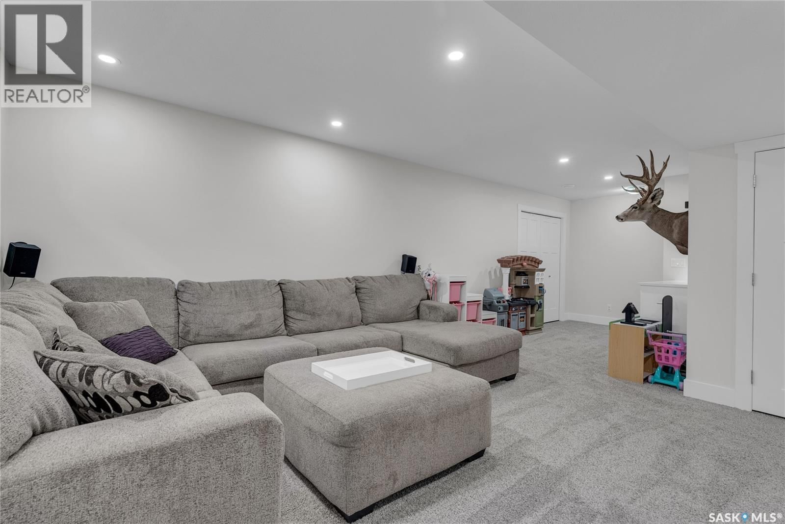 1235 PRINGLE WAY Image 32