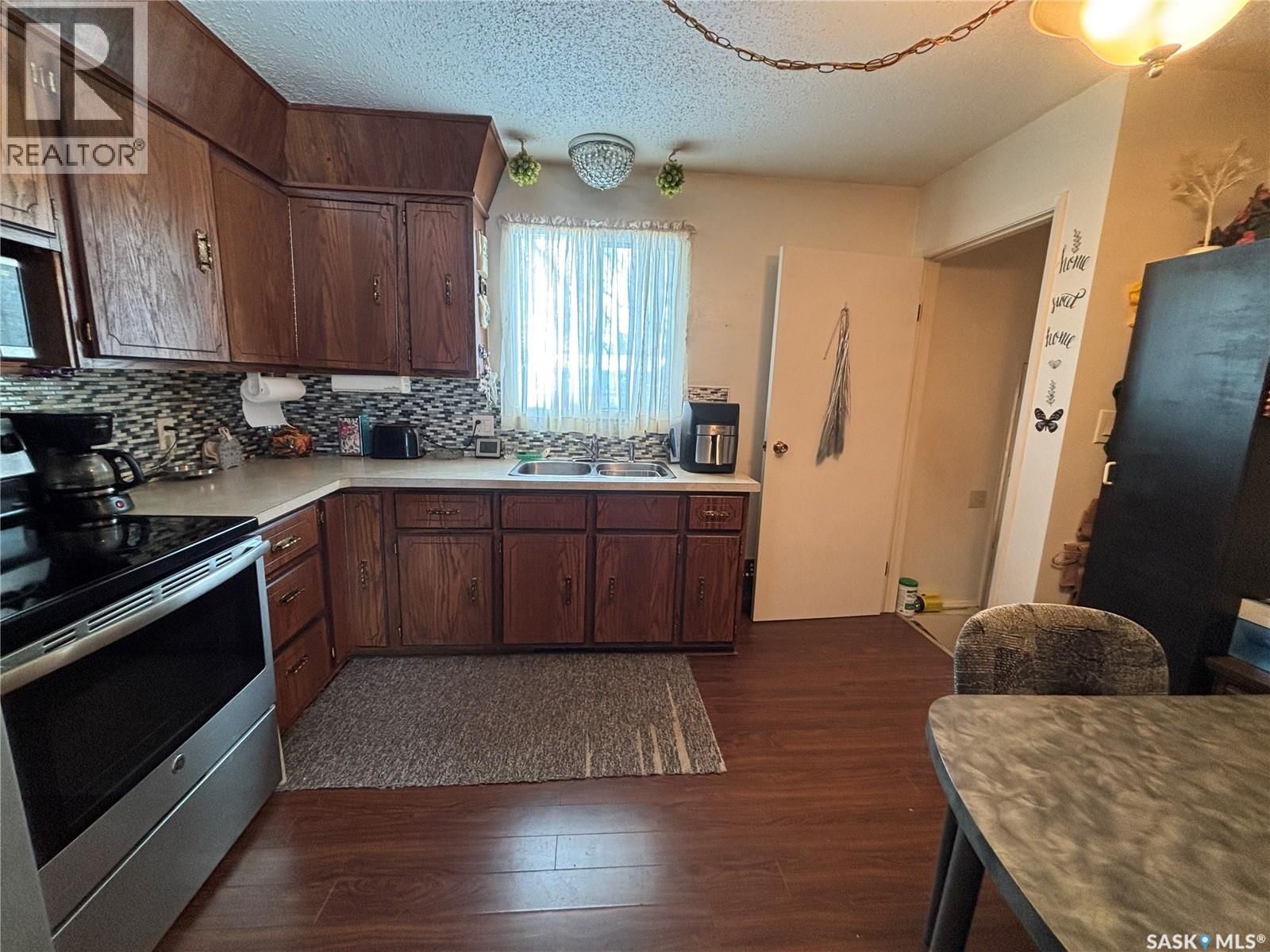 107 MILLBURN STREET Image 5