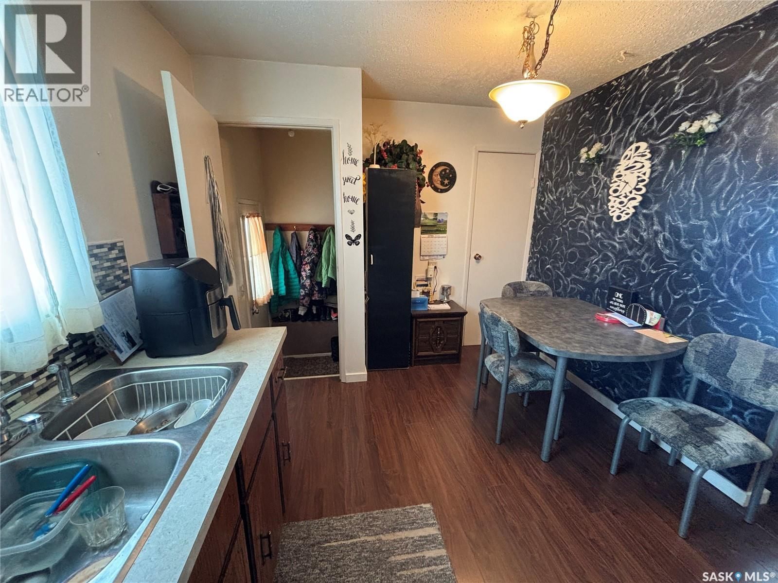 107 MILLBURN STREET Image 6