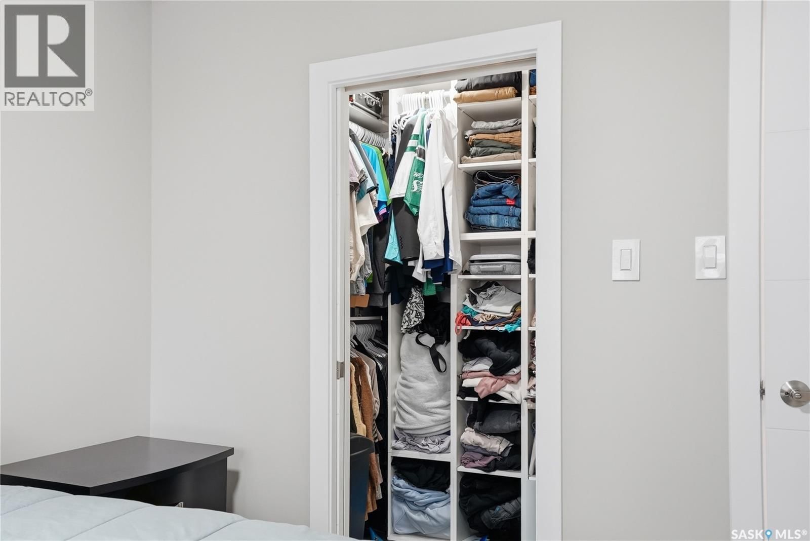 123 DEBORAH CRESCENT Image 27