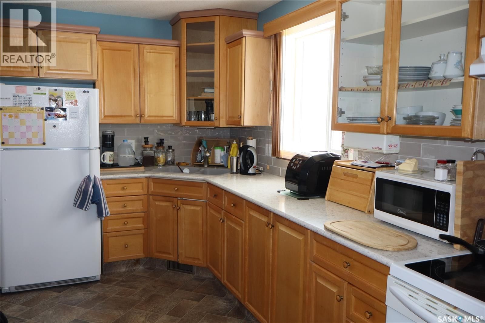 W - 319 6TH AVENUE Image 3