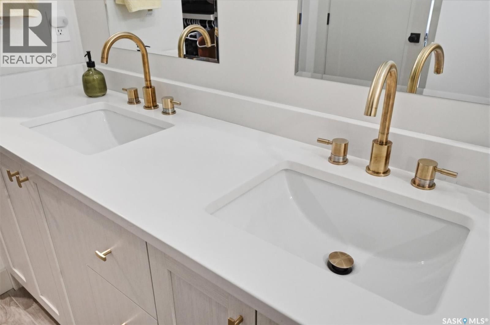 1314 EMPRESS AVENUE Image 24