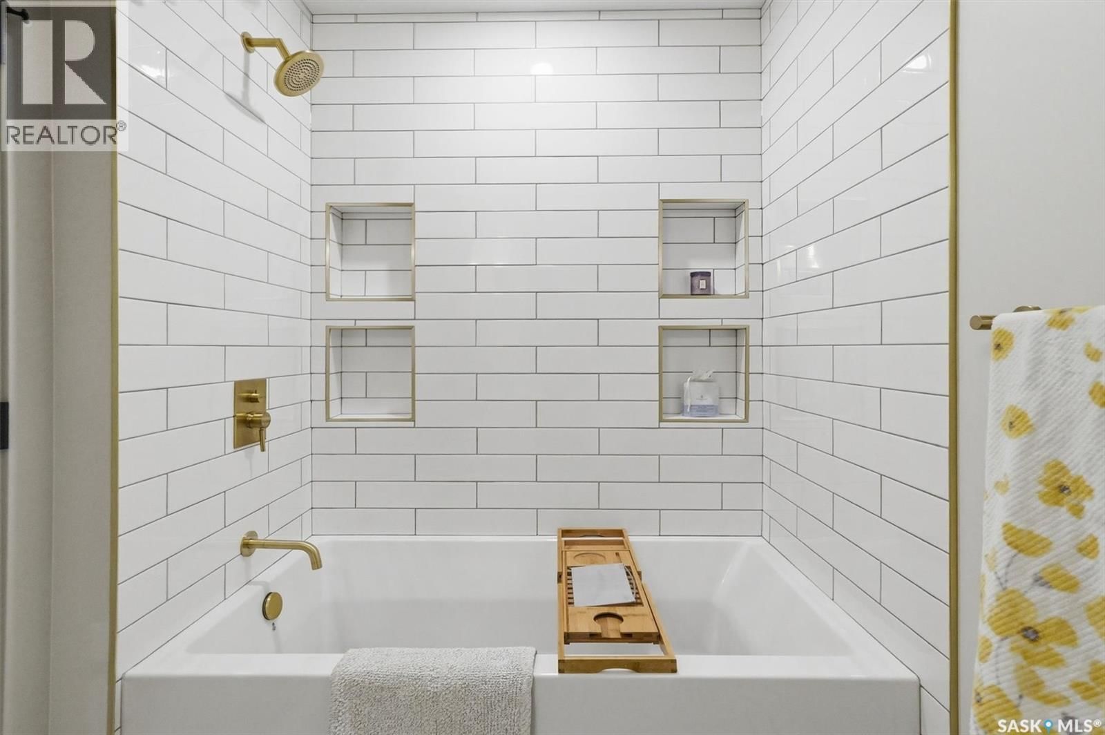 1314 EMPRESS AVENUE Image 32