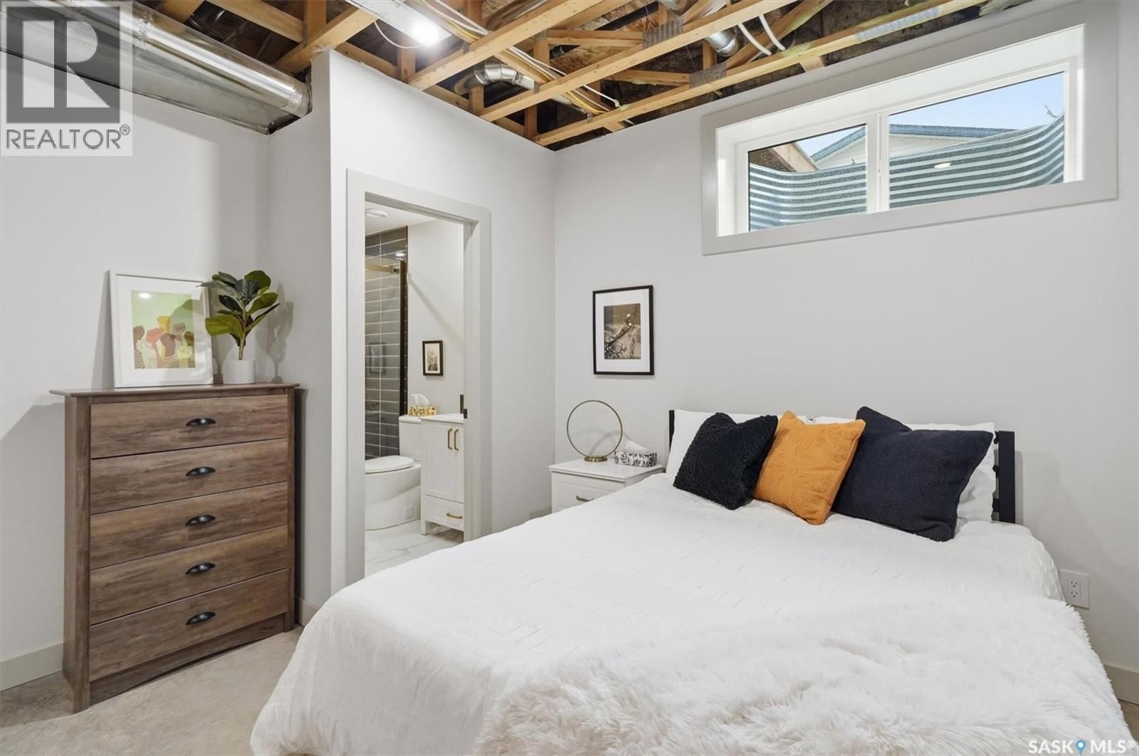 1314 EMPRESS AVENUE Image 40