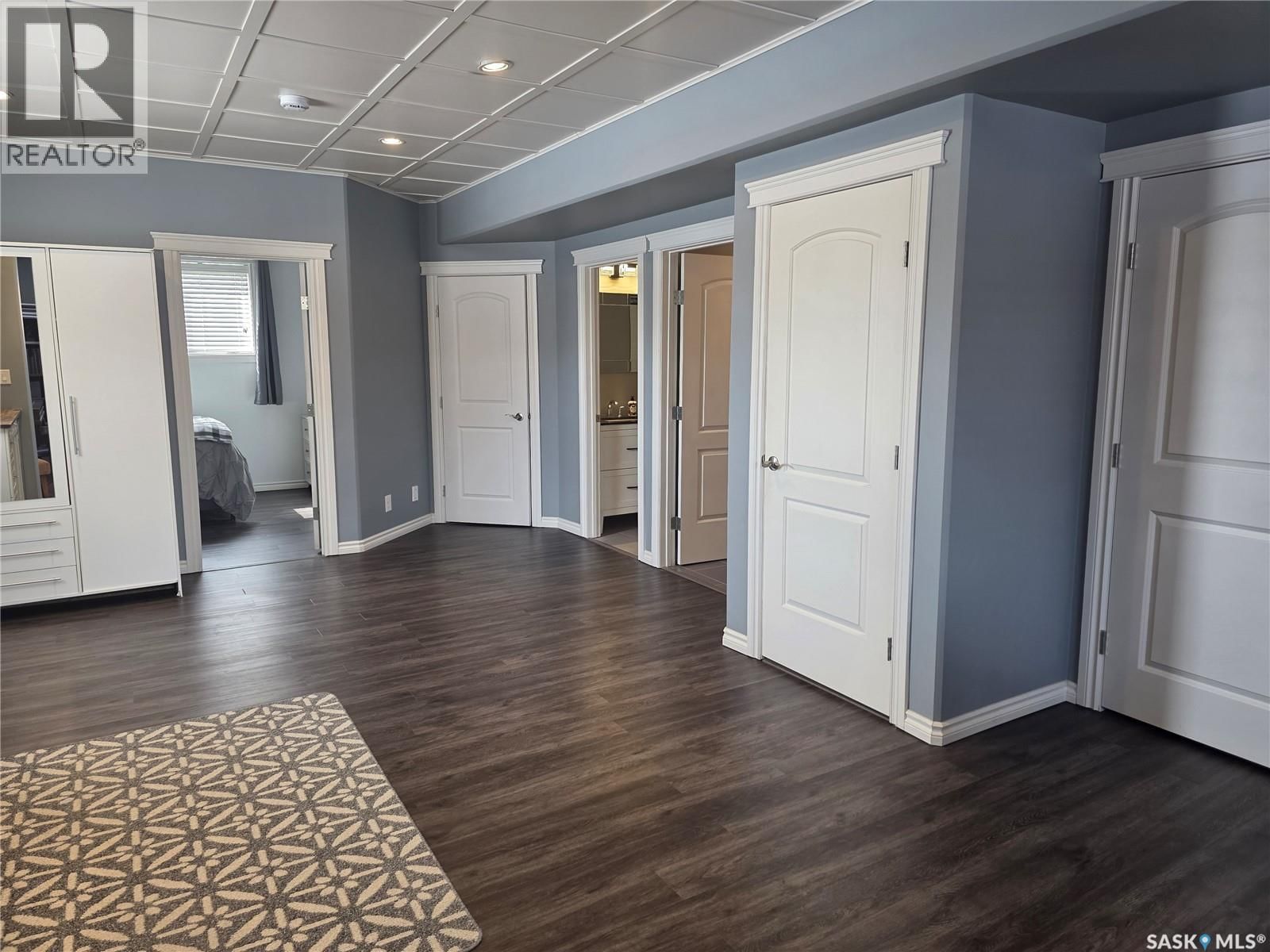 601 SELKIRK STREET Image 30