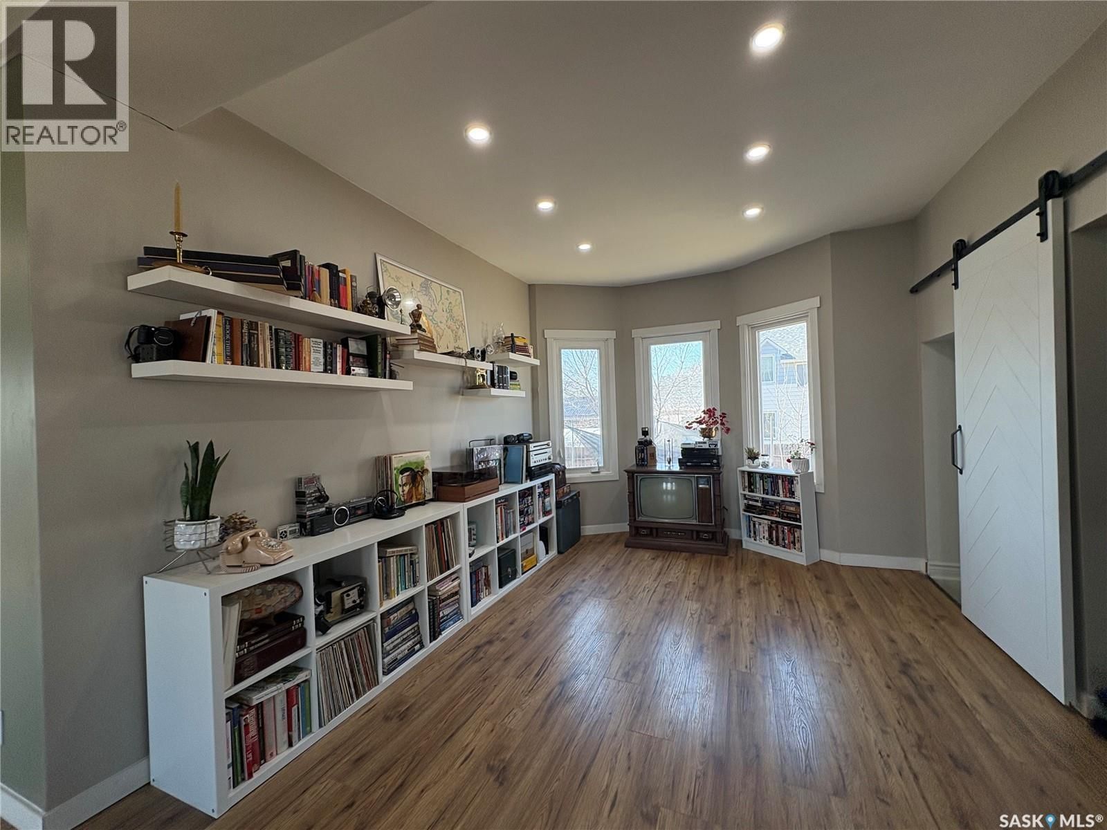 112 1ST AVENUE Image 10