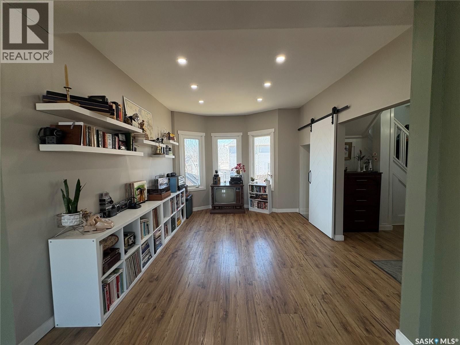 112 1ST AVENUE Image 11