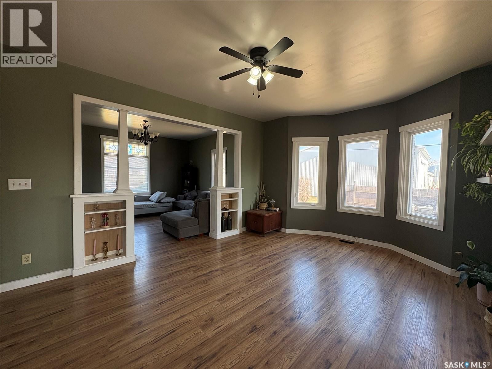 112 1ST AVENUE Image 15