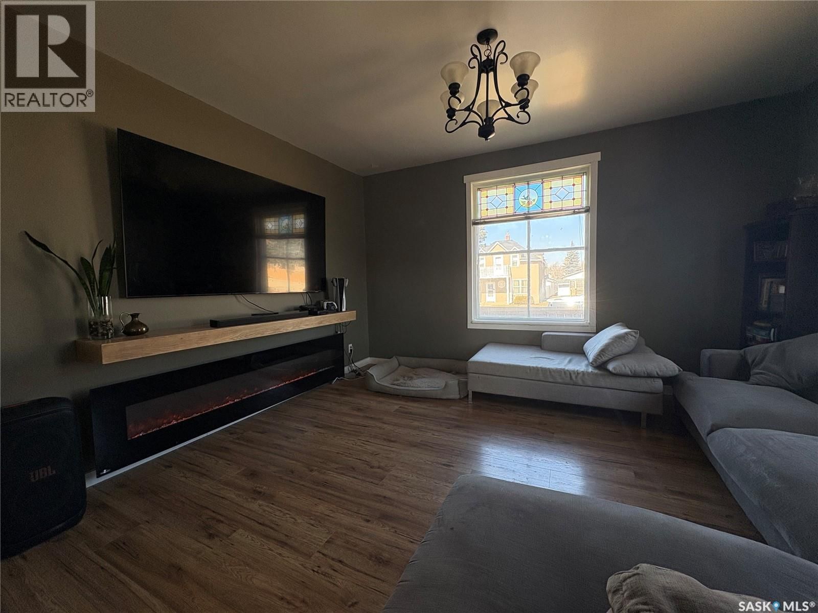 112 1ST AVENUE Image 16