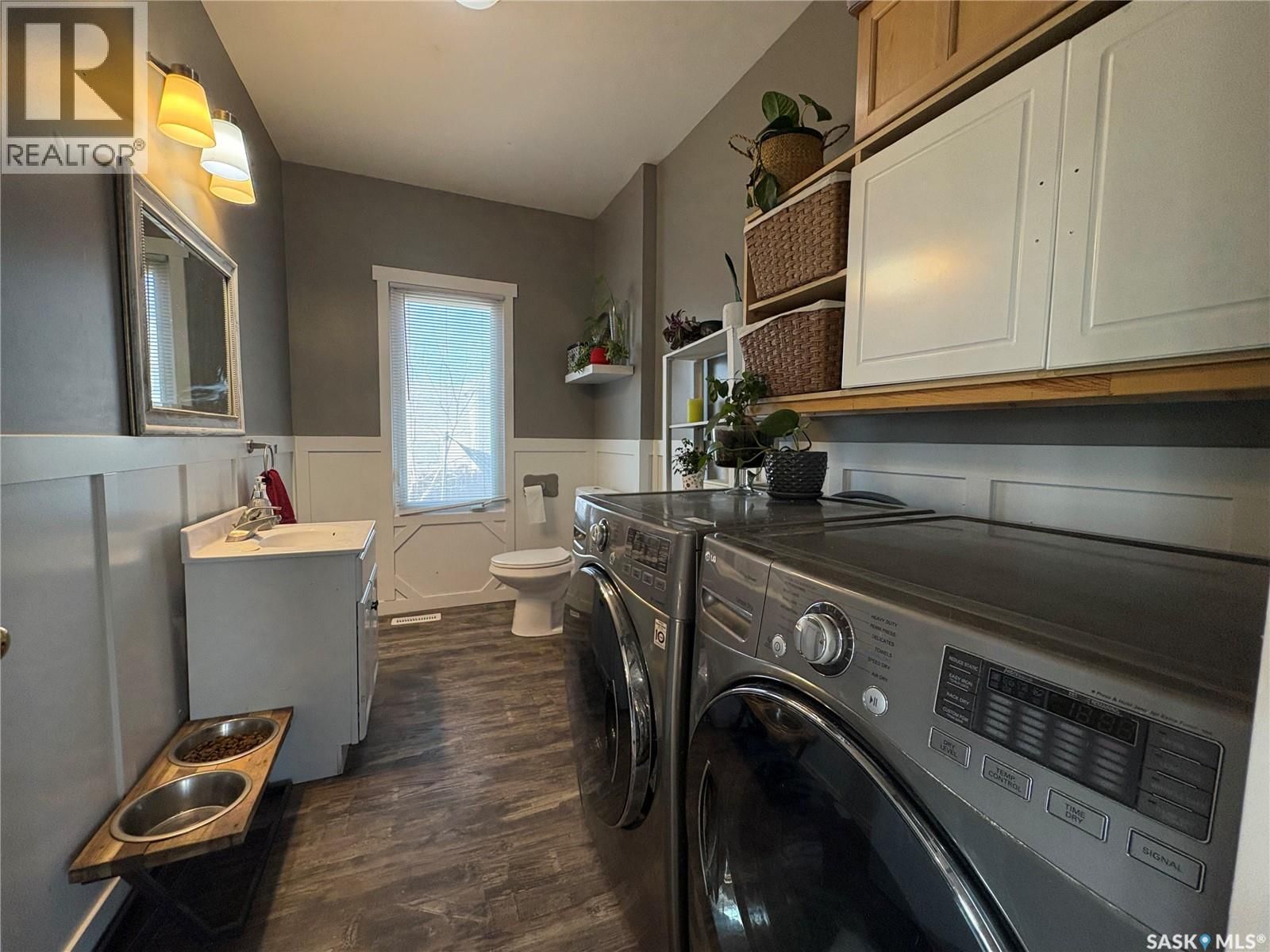 112 1ST AVENUE Image 33