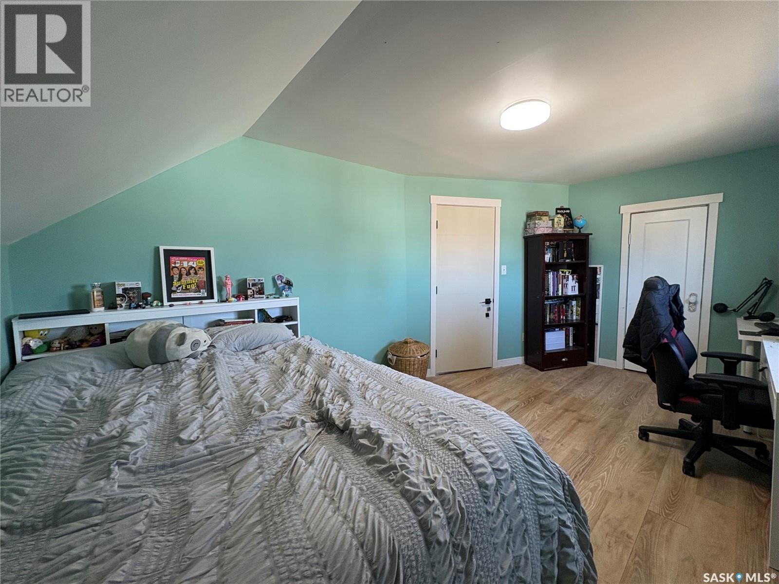 112 1ST AVENUE Image 41