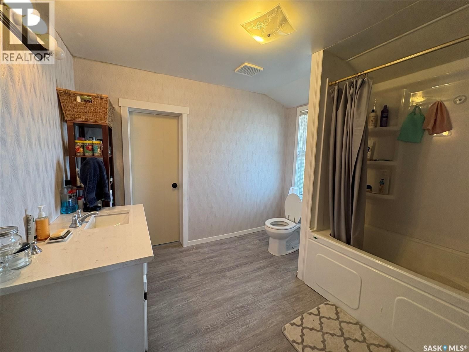 112 1ST AVENUE Image 48