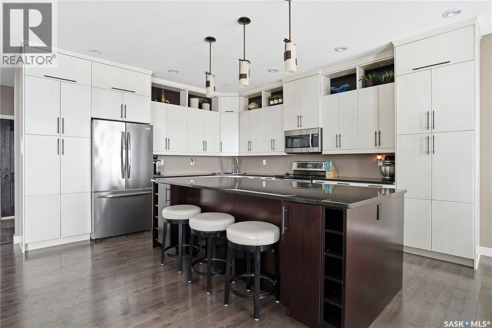 1532 MAPLE HILL CRESCENT Image 7