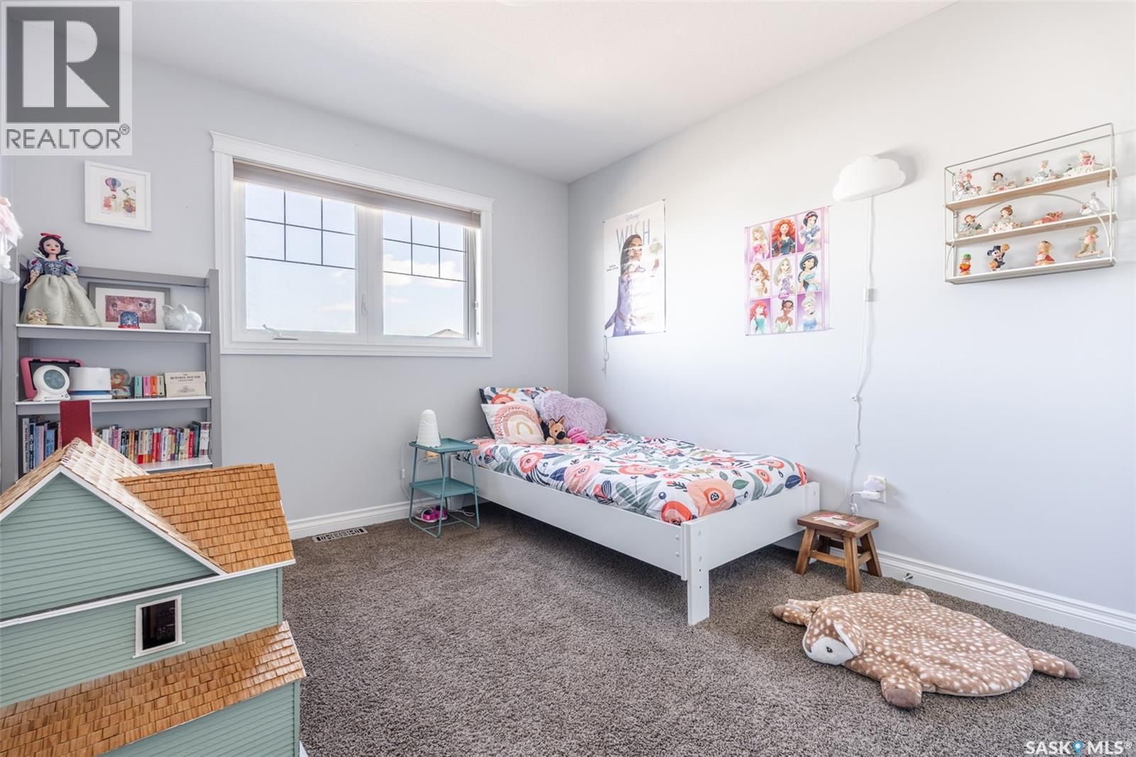 562 EVERGREEN BOULEVARD Image 25