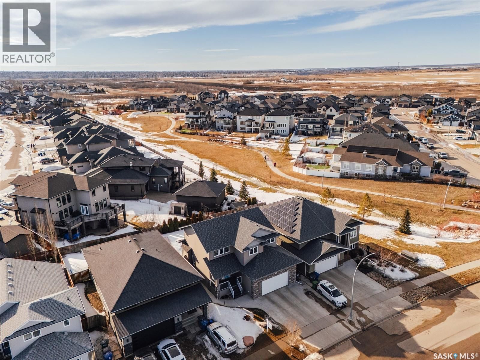 562 EVERGREEN BOULEVARD Image 41