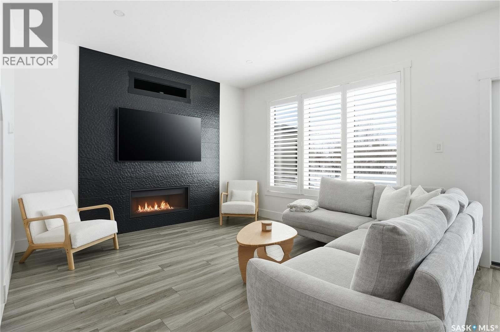 1037 MAPLEWOOD DRIVE Image 15