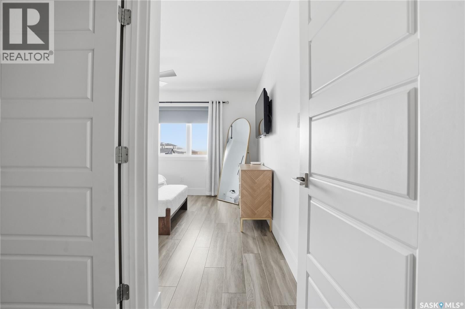 1037 MAPLEWOOD DRIVE Image 20