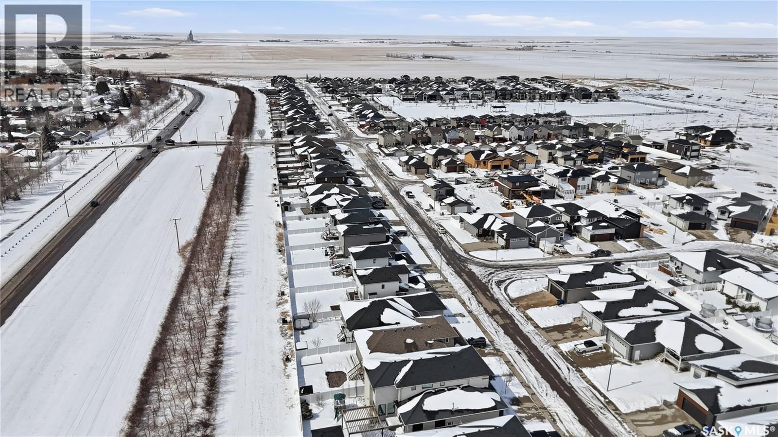 1037 MAPLEWOOD DRIVE Image 57