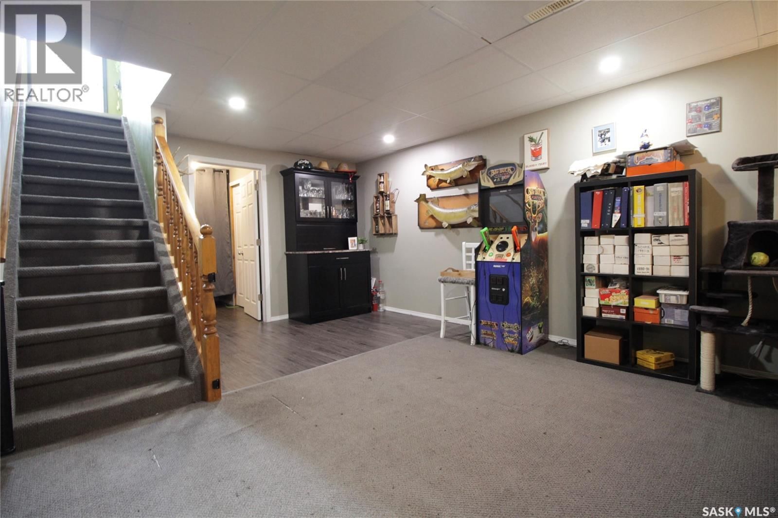 1110 ROBIN AVENUE Image 11